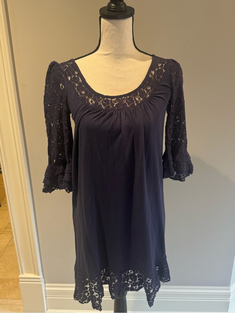 Moda International Navy Lace-Trim Tunic